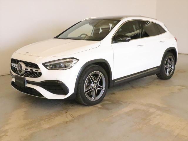 GLA200 d 4MATIC AMGラインパッケージ