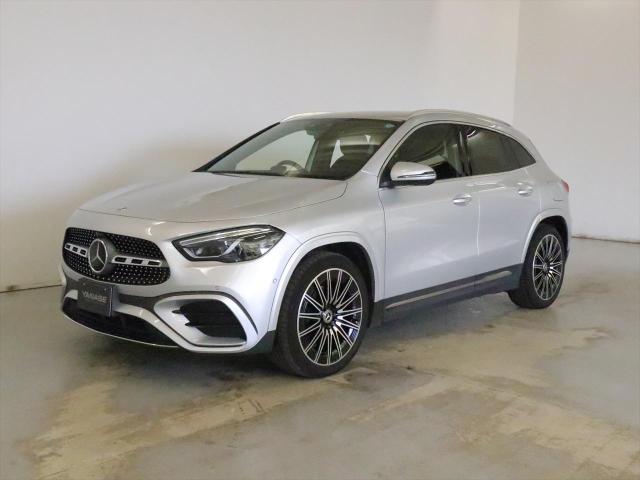 GLA200 d 4MATIC AMGラインパッケージ