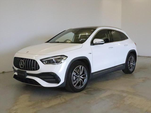 メルセデス‐AMG GLA35 4MATIC AMGパフォーマンスパッケージ・AMGアドバンスドパッケージ