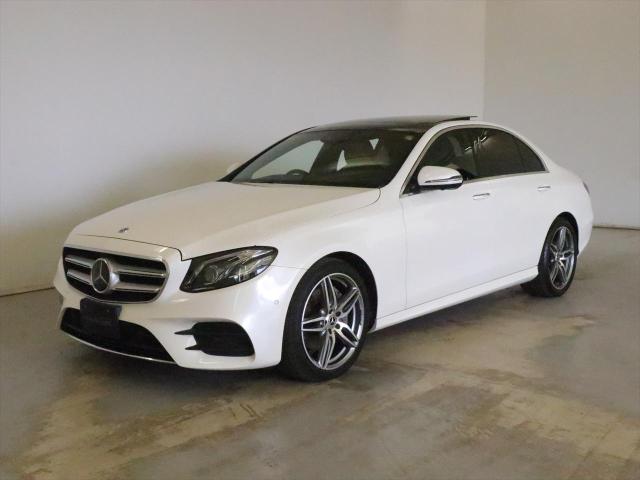 E200 アバンギャルド スポーツ レザーエクスクルーシブパッケージ