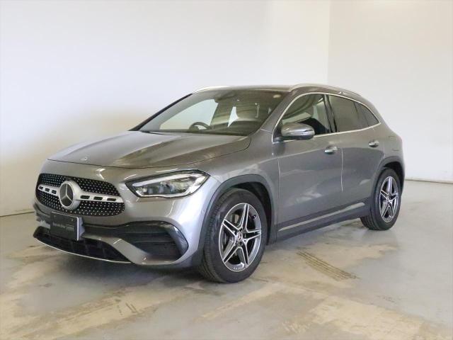 GLA200 d 4MATIC AMGライン ナビゲーションパッケージ