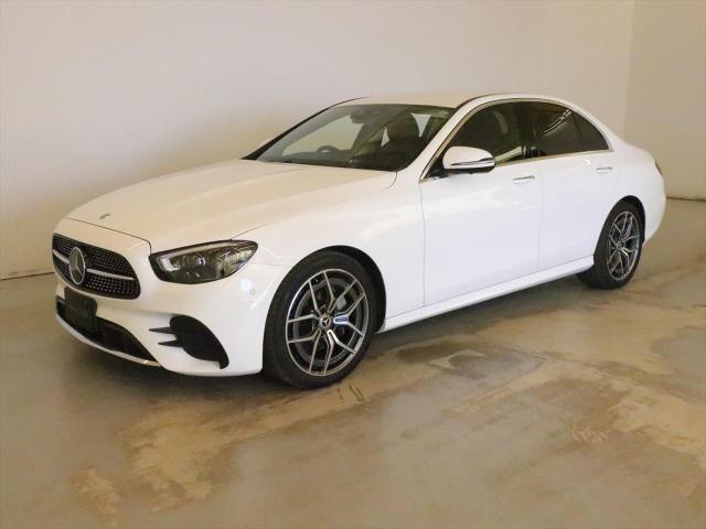 E200 スポーツ AMGラインインテリアパッケージ・エクスクルーシブパッケージ