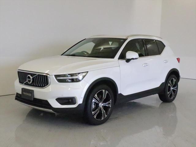 XC40 B4 AWD インスクリプション