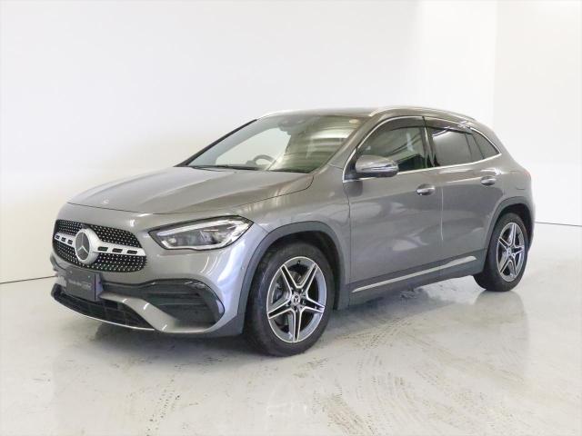 GLA200 d 4MATIC AMGラインパッケージ