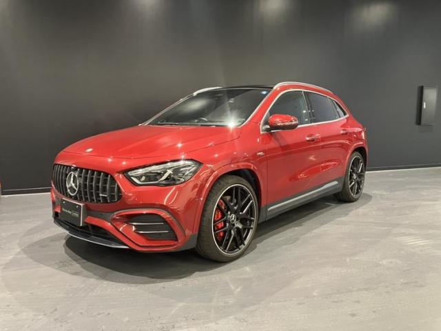 メルセデス-AMG GLA45 S 4MATIC+ AMGパフォーマンスパッケージ・アドバンスドパッケージ