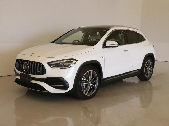 メルセデス‐AMG GLA35 4MATIC AMGパフォーマンスパッケージ・AMGアドバンスドパッケージ