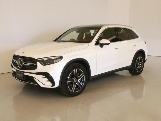GLC220 d 4MATIC AMGラインパッケージ・AMGレザーエクスクルーシブパッケージ・ドライバーズパッケージ