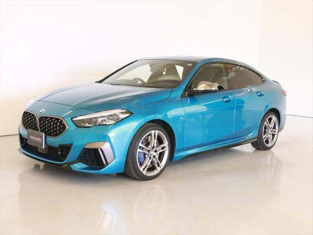 M235i xDrive グランクーペ