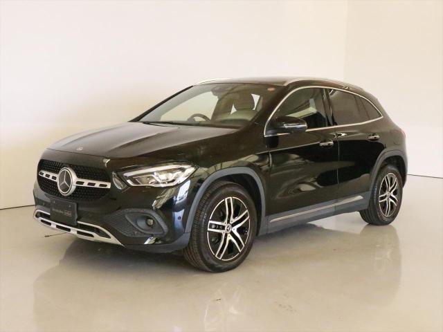 GLA200 d 4MATIC ナビゲーションパッケージ
