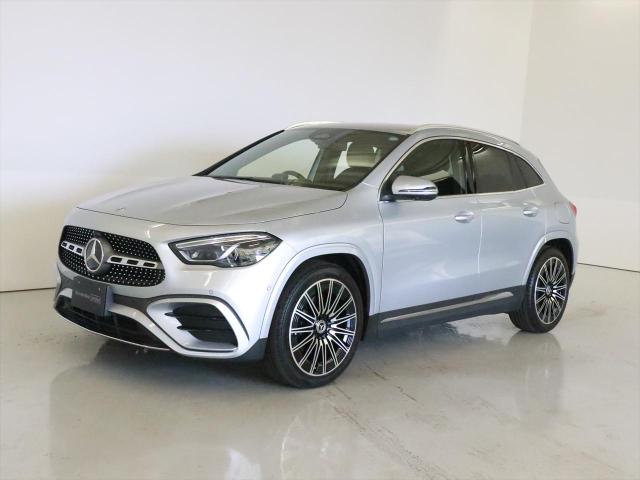 GLA200 d 4MATIC AMGラインパッケージ