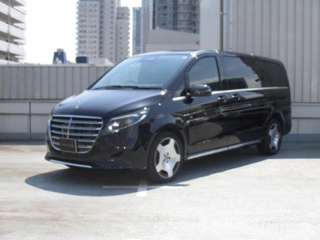 V220 d エクスクルーシブ ロング プラチナスイート | メルセデス