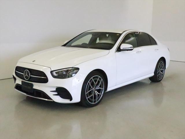 E200 4MATIC スポーツ AMGラインインテリアパッケージ・エクスクルーシブパッケージ