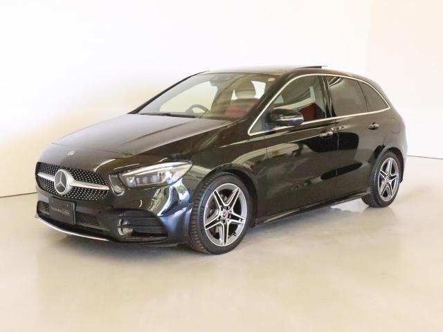 B180 AMGライン AMGレザーエクスクルーシブパッケージ・レーダーセーフティパッケージ・アドバンスドパッケージ・ナビゲーションパッケージ