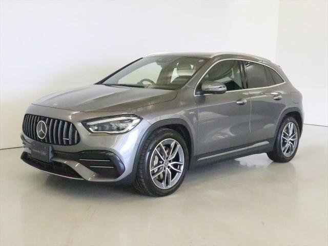 メルセデス‐AMG GLA35 4MATIC