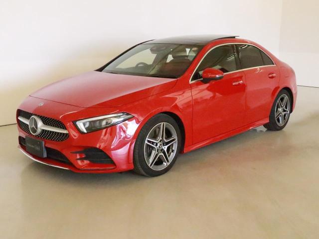A250 4MATIC セダン AMGライン AMGレザーエクスクルーシブパッケージ・レーダーセーフティパッケージ・アドバンスドパッケージ・ナビゲーションパッケージ