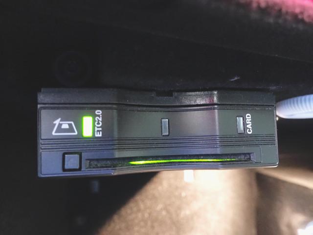 E200 ローレウスエディション エクスクルーシブパッケージ