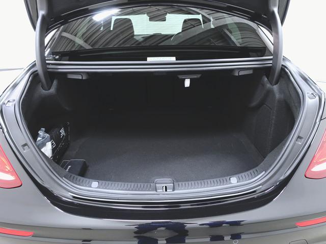 E200 ローレウスエディション エクスクルーシブパッケージ