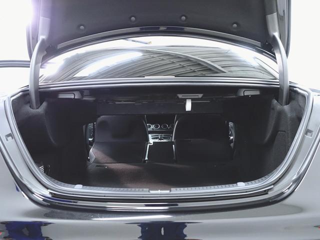 E200 ローレウスエディション エクスクルーシブパッケージ