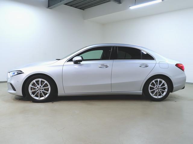 A250 4マチック セダン レーダーセーフティーパッケージ ナビゲーションパッケージ