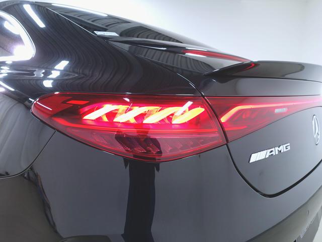 EQE53 4マチックプラス デジタルインテリアパッケージ エクスクルーシブパッケージ エナジャイジングパッケージ