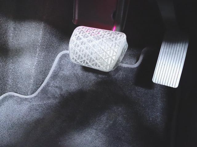 B200 d アドバンスドサウンドシステム レザーエクスクルーシブパッケージ