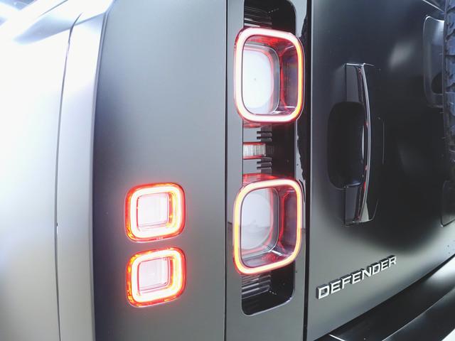 ディフェンダー 90X D300