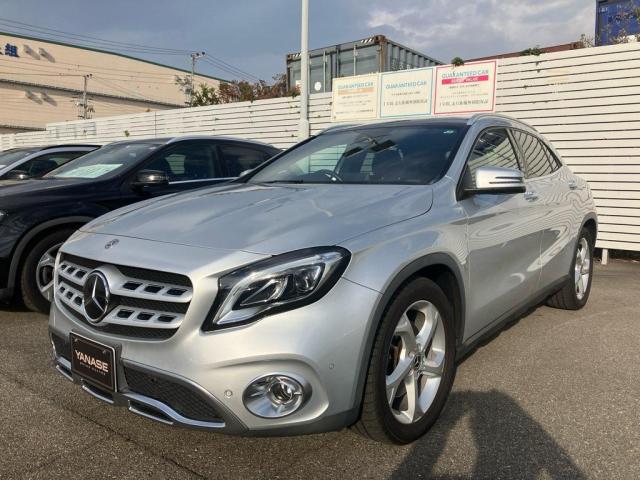 GLA220 4マチック  レーダーセーフティパッケージ  プレミアムパッケージ