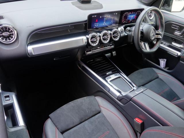 GLB200 d 4マチック AMGラインパッケージ