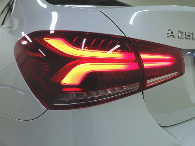 A250 e セダン AMGレザーエクスクルーシブパッケージ ナビゲーションパッケージ アドバンスドパッケージ