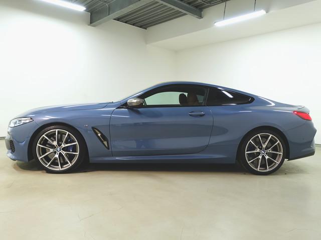 M850i xDrive クーペ