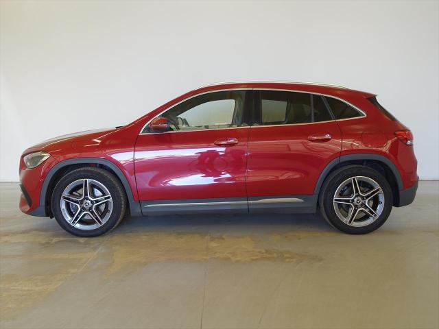 GLA200 d 4MATIC AMGラインパッケージ