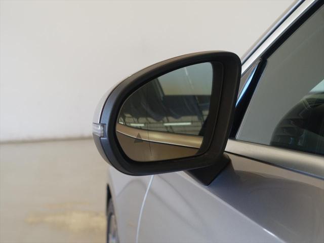 A200 d AMGライン AMGレザーエクスクルーシブパッケージ・レーダーセーフティパッケージ・ナビゲーションパッケージ