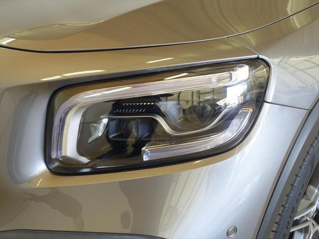 GLB200 d 4MATIC AMGライン ナビゲーションパッケージ