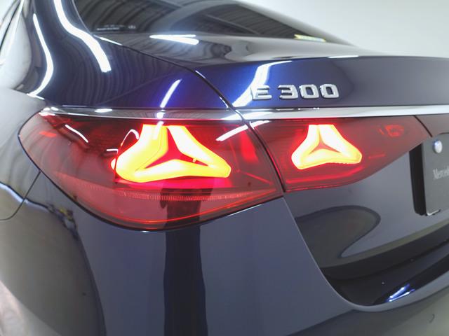 E300 エクスクルーシブ デジタルインテリアパッケージ レザーエクスクルーシブパッケージ