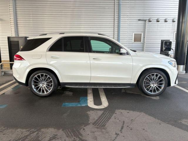 GLE450 d 4マチック スポーツ E-アクティブボディコントロールパッケージ