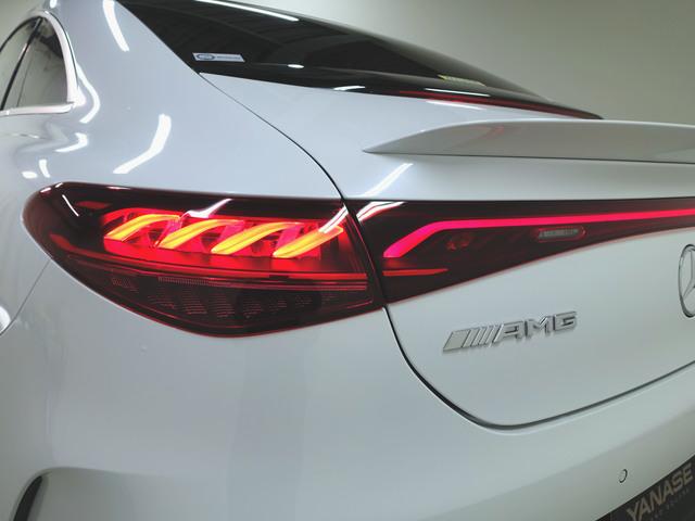 EQE53 4マチックプラス デジタルインテリアパッケージ エクスクルーシブパッケージ エナジャイジングパッケージ