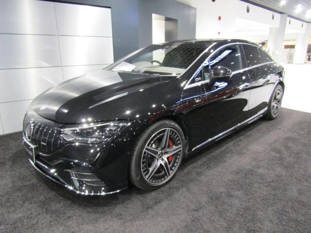 EQE53 4マチックプラス デジタルインテリアパッケージ エクスクルーシブパッケージ エナジャイジングパッケージ