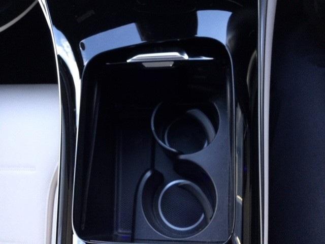 GLC220 d 4マチック レザーエクスクルーシブパッケージ