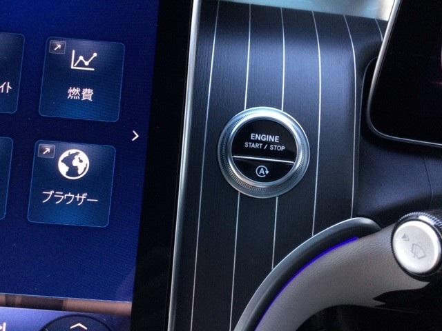 GLC220 d 4マチック レザーエクスクルーシブパッケージ