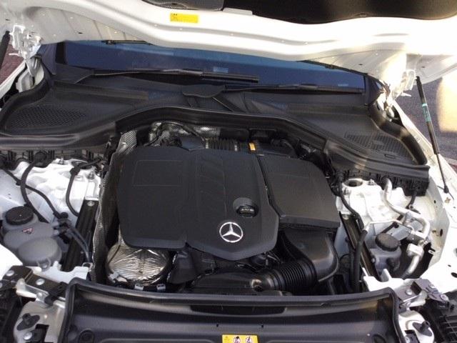 GLC220 d 4マチック レザーエクスクルーシブパッケージ