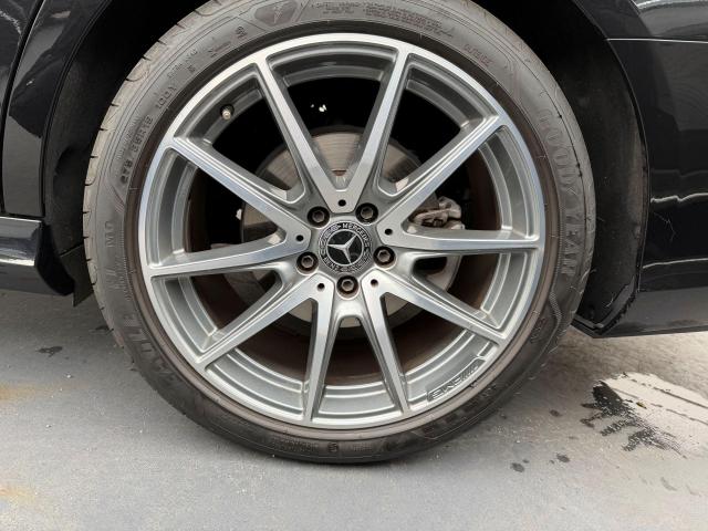 E300 ステーションワゴン スポーツ エクスクルーシブパッケージ