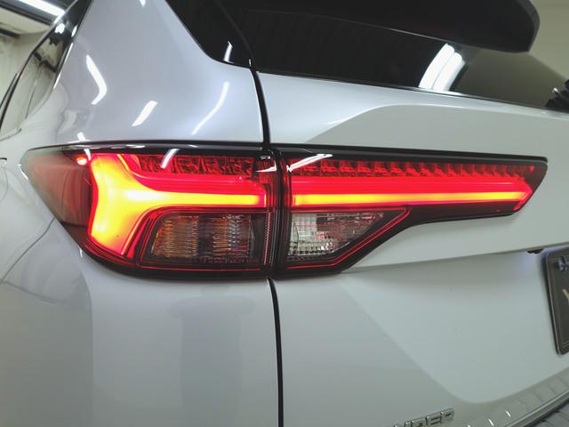 アウトランダーPHEV P