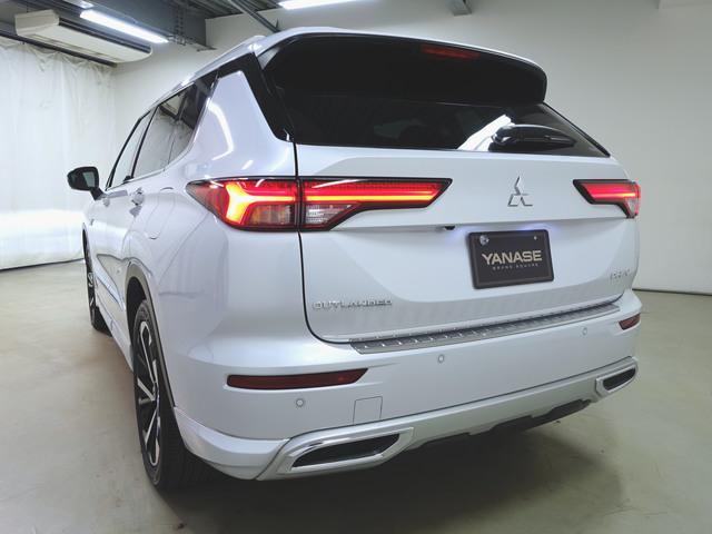 アウトランダーPHEV P