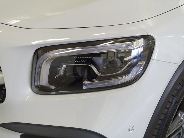 GLB200 d 4MATIC AMGラインパッケージ