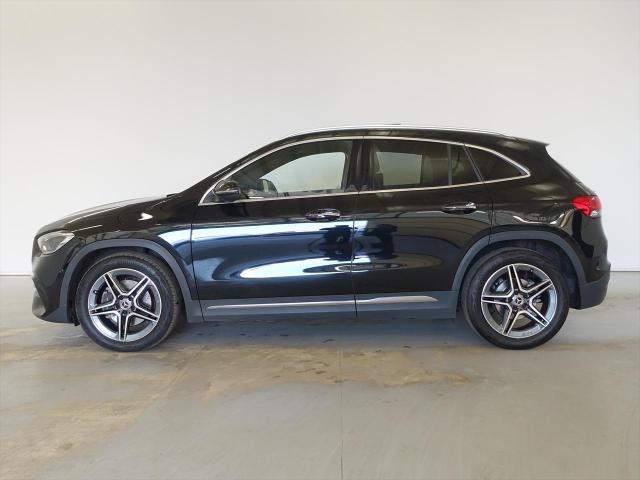 GLA200 d 4MATIC AMGライン AMGレザーエクスクルーシブパッケージ・アドバンスドパッケージ・ナビゲーションパッケージ