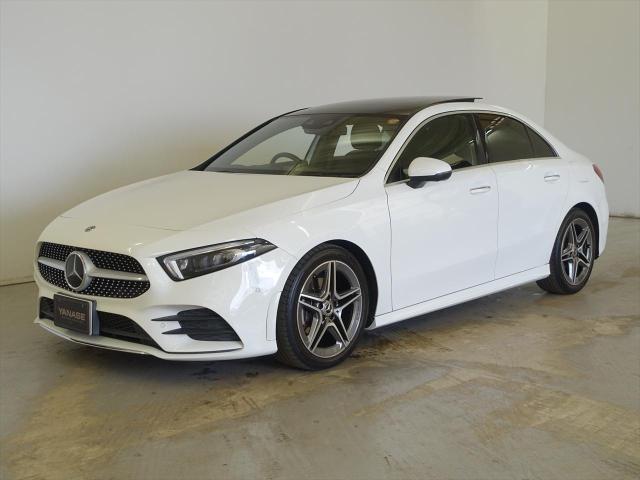A180 スタイル セダン AMGライン AMGレザーエクスクルーシブパッケージ・レーダーセーフティパッケージ・アドバンスドパッケージ・ナビゲーションパッケージ