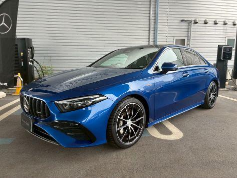 AMG A35 4マチック セダン アドバンスドパッケージ AMGパフォーマンスパッケージ