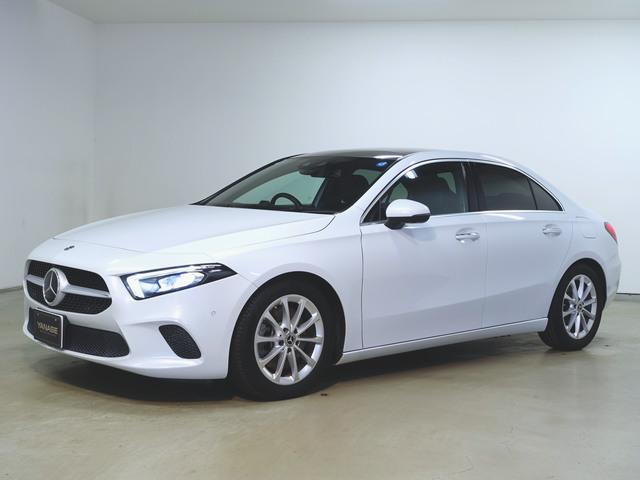 A250 4マチック セダン レザーエクスクルーシブパッケージ アドバンスドパッケージ レーダーセーフティーパッケージ ナビゲーションパッケージ