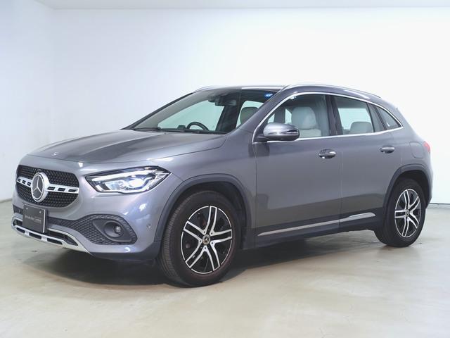 GLA200 d 4マチック レザーエクスクルーシブパッケージ アドバンスドサウンドシステム ワイヤレスチャージング フットトランクオープナー