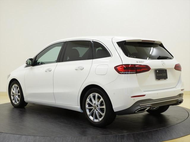 B200 d ナビゲーションパッケージ